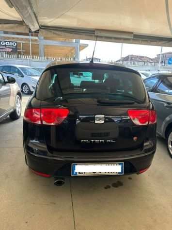 Seat altea 1,6 diesel automatica full optional