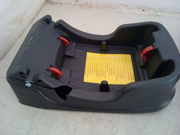 Seggiolino Ovetto auto Chicco da 0 a 13 kg. prodotto per linfanzia Fascia di etagrave0-12 mesi