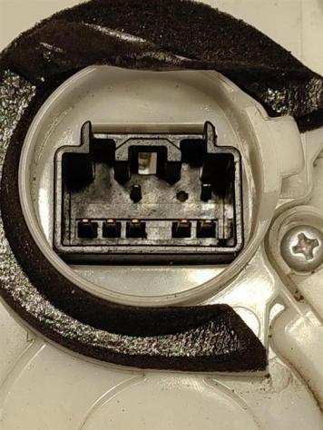 SERRATURA ANTERIORE SINISTRA MAZDA 3 Berlina Serie BBP259310B (0913)