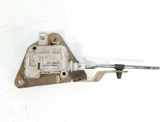 SERRATURA SPORTELLO CARBURANTE SMART FORTWO COUPEacute laquo450raquo (2004)