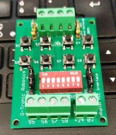 Set di schede interfaccia e simulazione per PLC