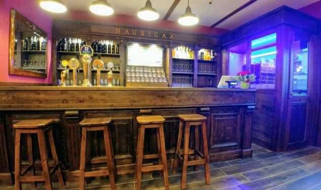 Sgabello h.80 legno per pub, per enoteca