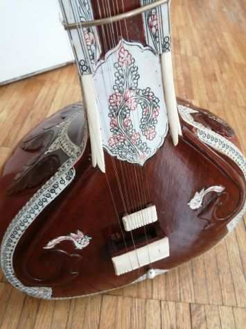 Sitar indiano