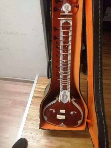 Sitar indiano