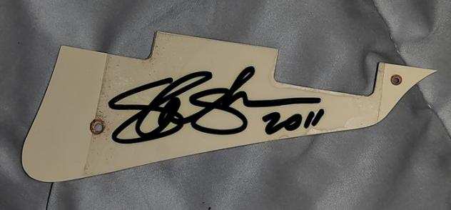 Slash - Guns n Roses - Signed Gibson Pickguard by Slash, Concert Ticket, Concert Pass - Multiple titles - Memorabilia firmato (autografo originale) -