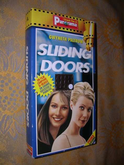 SLIDING DOORS