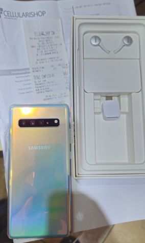 Smarfone cellurare Samsung S10 5G 256 Gb color Silver perlato del fine giug.2020