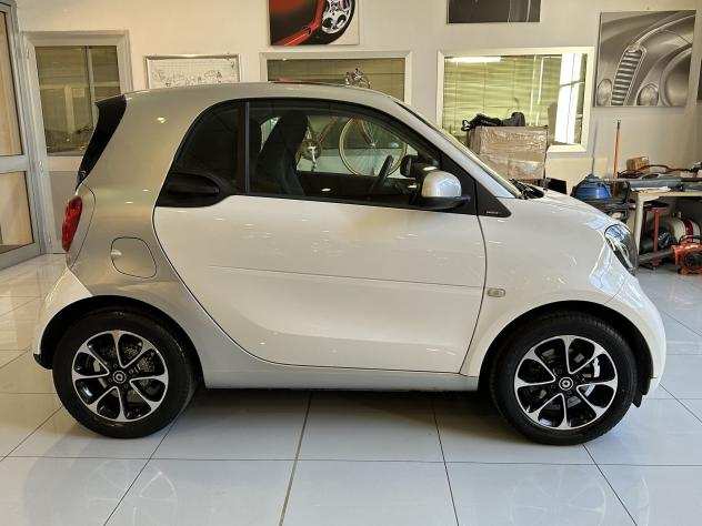 smart fortwo 70 1.0 Passion