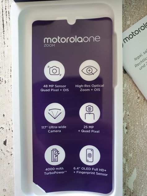 Smartphone Android Motirola One Zoom