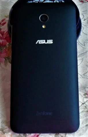 Smartphone ASUS - Display 5quot- Dual Sim- Ram 28 GB