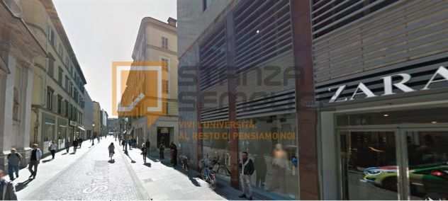 SOLO PER STUDENTISTUDENTESSE ULTIME STANZE SINGOLE ZONA CENTRO VIA CAVOUR