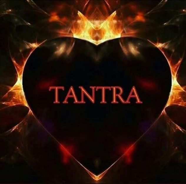 SOLO PER VERI ESTIMATORI E INTENDITORI DEL MONDO TANTRA, PASSIONE ITALIANA