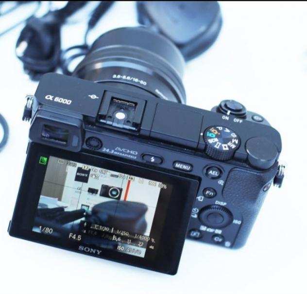 Sony Alpha 6000  PZ 16-50 OSS Fotocamera mirrorless