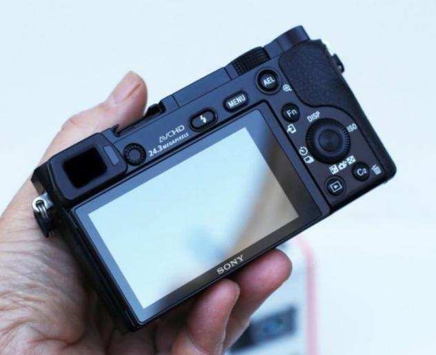 Sony Alpha 6000  PZ 16-50 OSS Fotocamera mirrorless
