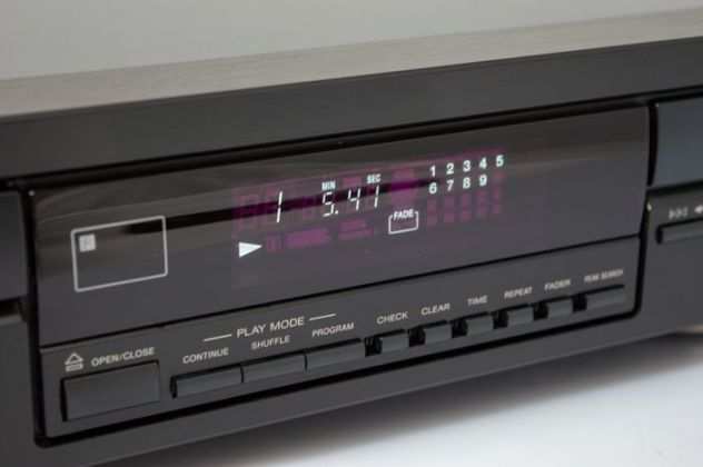 SONY CDP-391 CD player