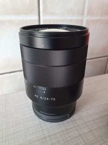 Sony FE 24-70 F4 ZA OSS Vario Tessar T (Sony)