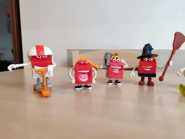 Sorprese McDonalds personaggi Happy Meal