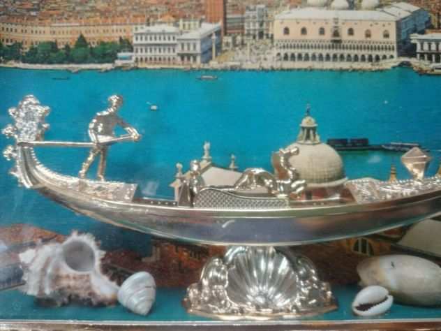 SOUVENIR DI VENEZIA ANNI 60 IN MATERIALE PLASTICO