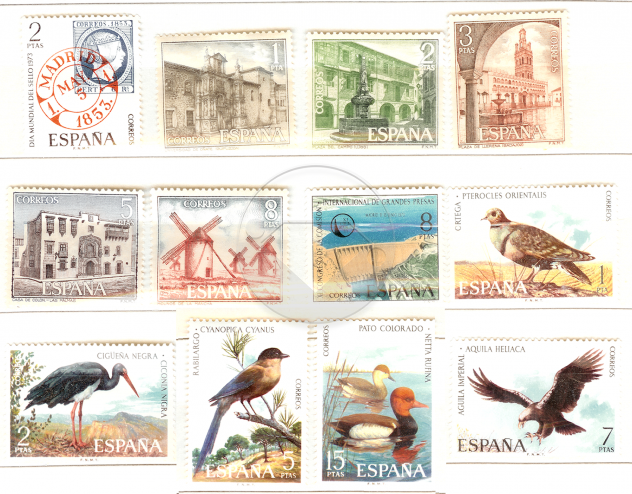 SPAGNA 1973 lotto francobolli nuovi