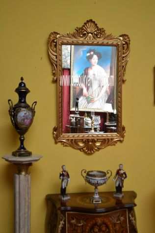 Specchio dorato stile Luigi XV