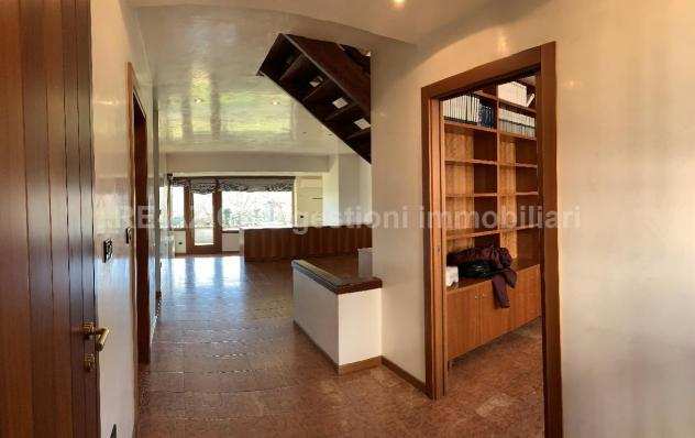 SPECTACULAR STAND ALONE HOUSE FOR RENT