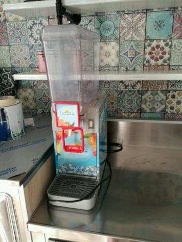 spillatore frigo per bevande