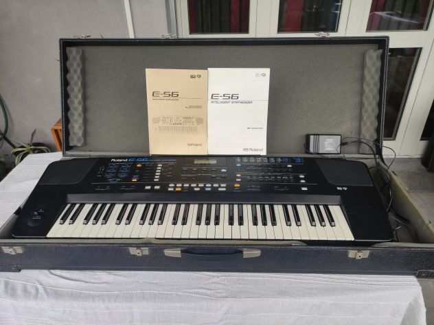 SPLENDIDA TASTIERA ROLAND E-56