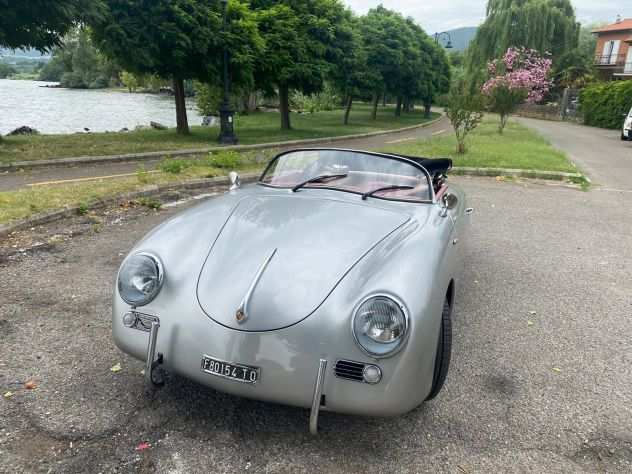 SPOSA IN PORSCHE SPEEDSTER