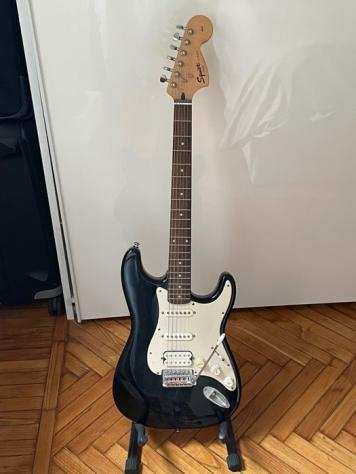 Squier - Stratocaster - - Chitarra elettrica - Indonesia (Senza Prezzo di Riserva)