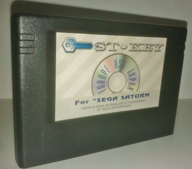 ST . KEY SEGA SATURN CONSOLE PAL ADATTATORE GIOCHI NTSC JAP USA ACTION REPLAY