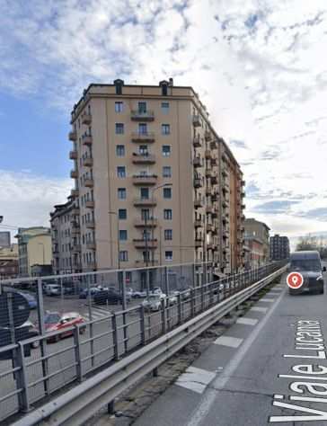 stanza SINGOLA VIALE LUCANIA 400eu TUTTO INCLUSO