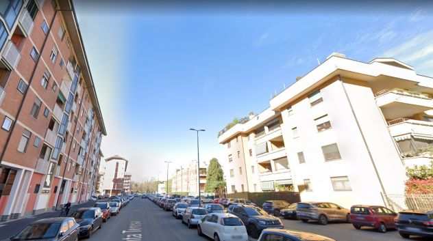 Stanza singola zona navigli - 500 euro