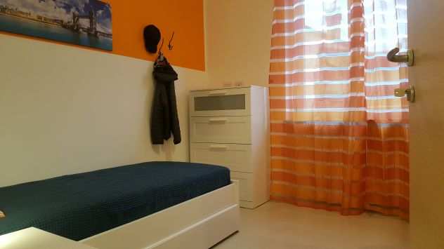 StanzaMonza presenta stanza singola in via Boito vicino Ospedale s. Gerardo