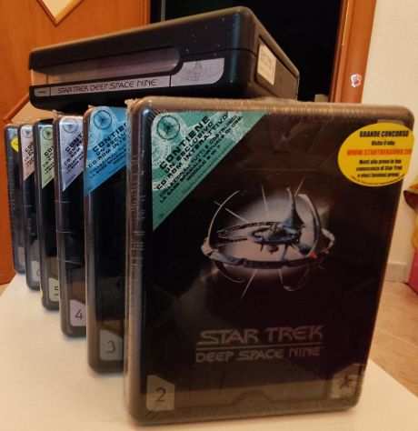 Star Trek DS9 Intera Collezione 7 Cofanetti