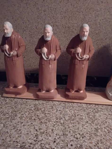 Statua di Padre Pio