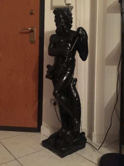 STATUA IN GESSO NETTUNO