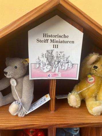 Steiff Historische Steiff Miniaturen III collectie plus houten kast - Orsacchiotto - 1990-2000 - Germania