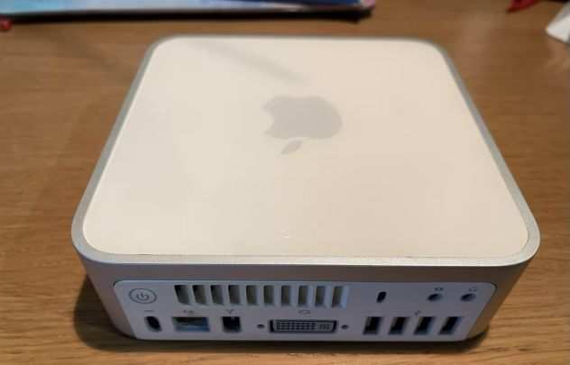 Stock apple - MacBook Air M2MonitorMac Mini