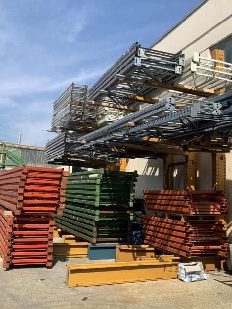 STOCK DI SCAFFALI PORTAPALLET USATI