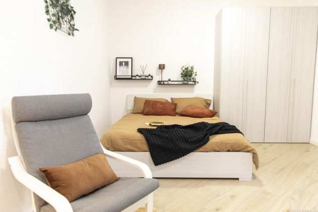 Studio Apartment con PATIO e ampio GIARDINO PRIVATO, 15 min per CENTRO