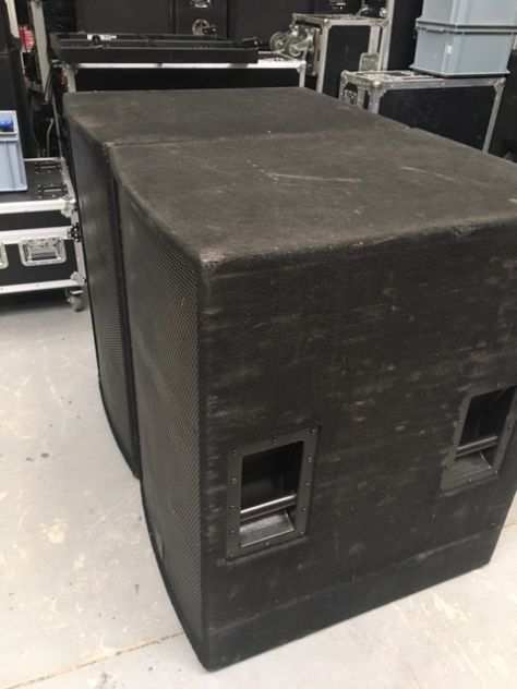Subwoofer.Electrovoice DME2181