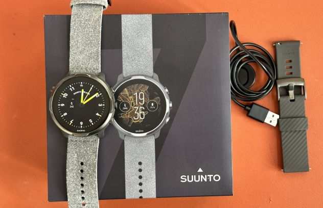 SUUNTO 7 GRAPHITE LIMITED EDITION smartwatch