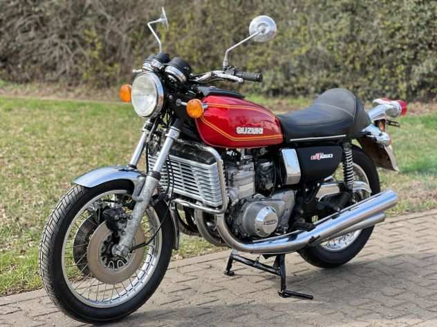 Suzuki - GT 750