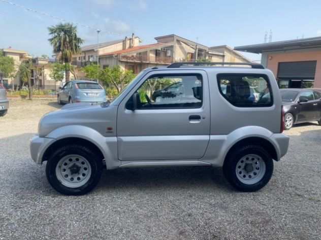 SUZUKI JIMNY 1.5 TD 4X4