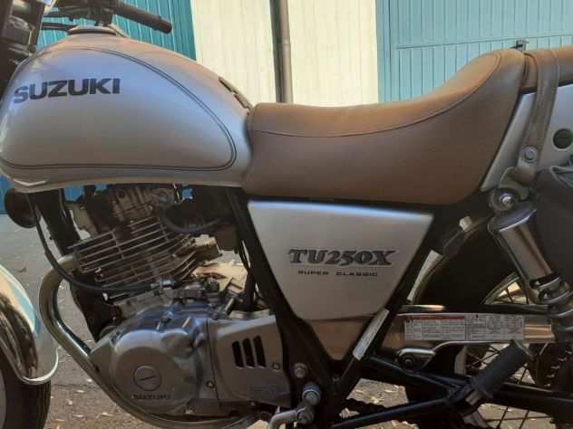 SUZUKI TU 250 X SOLO PER APPASSIONATI