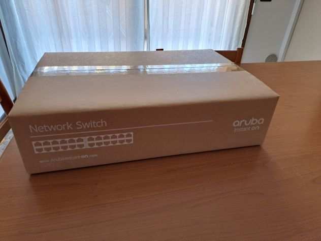 Switch Aruba Instant on 1930