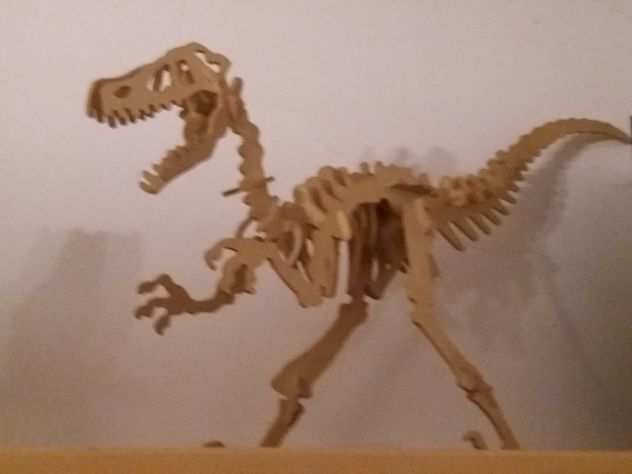 T-Rex Dinosauro puzzle 3D . Materiale compensato 3mm fatto a mano.