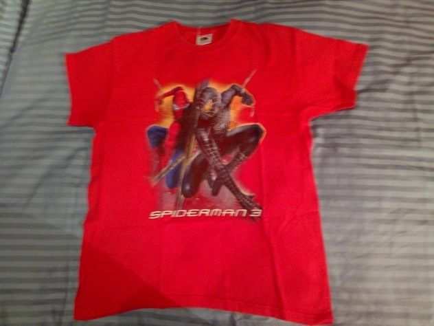 t-shirt col. rosso Spiderman anni 9-11