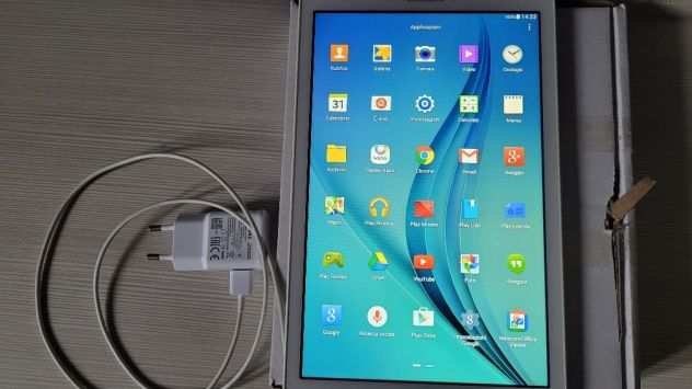 Tablet Originale Samsung Galaxy Tab E 9.6 WiFi 9.6 Pollici HD Bianco 128GB Slot