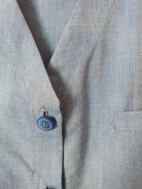 Tailored waistcoat in cotton, very nice light blue fabric, size XSX, 4042
